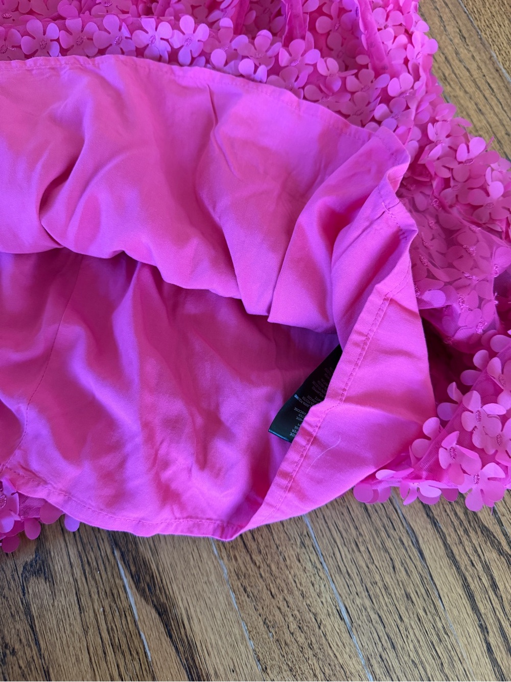 Anthropologie Bright Pink Floral Appliqué Girls' Dress - Picture 5 of 5